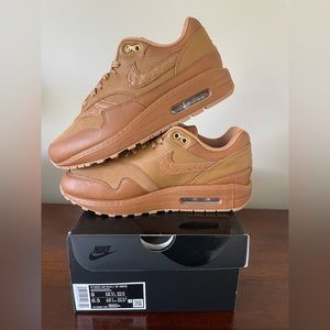 Nike Air Max 1 ‘87 (Size 8)